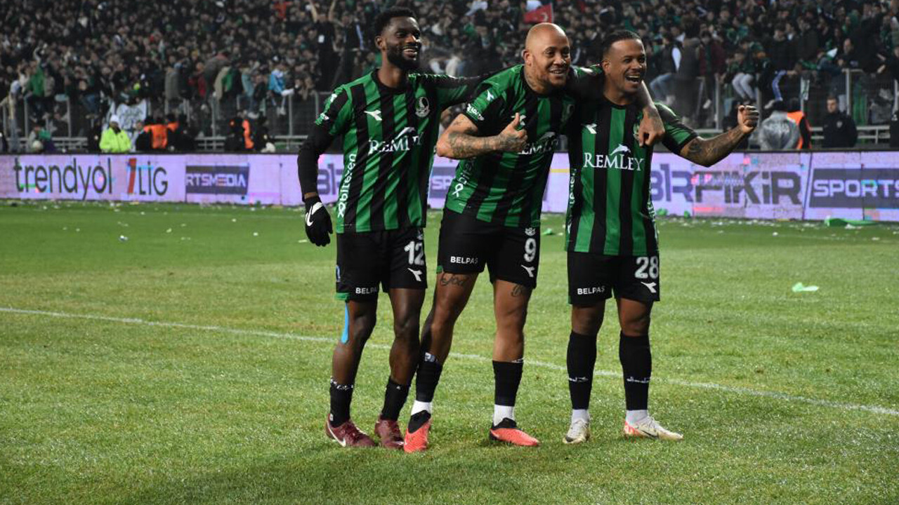 Seriye bağlayan Sakaryaspor gözünü zirveye dikti