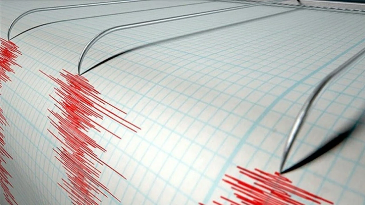 Kuril Adaları şiddetli depremle sarsıldı! Büyüklüğü 6,5