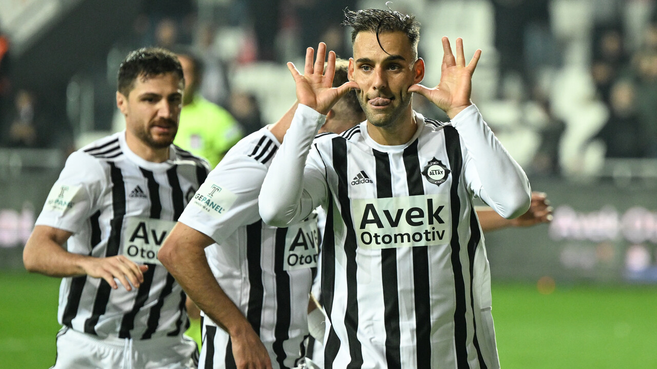 Altay’da Marco Paixao dönemi sona erdi