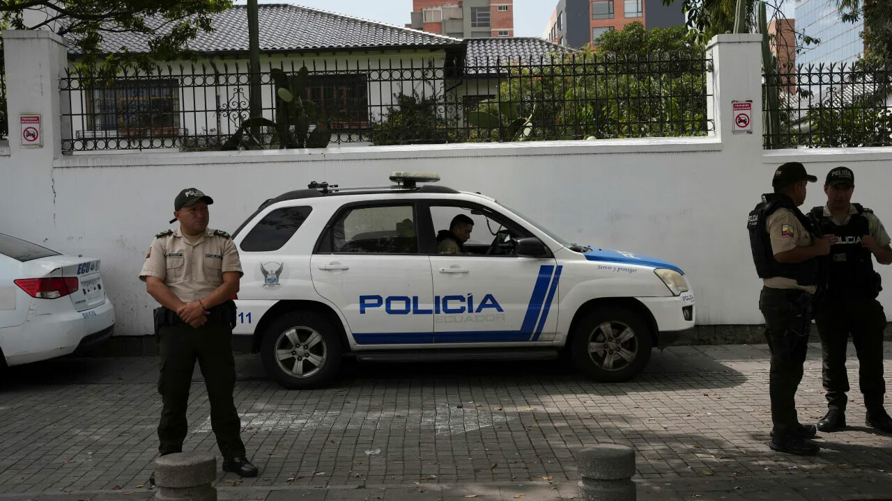 Meksika'da partiye silahlı saldırı: Çok sayıda ölü ve yaralı var