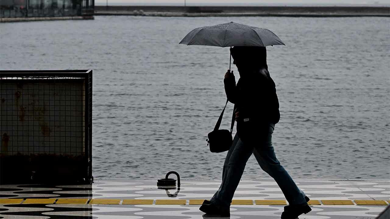 Yeni yılın ilk günü hava nasıl olacak? Meteoroloji sağanak uyarısı yaptı (1 Ocak Pazartesi il il hava durumu)