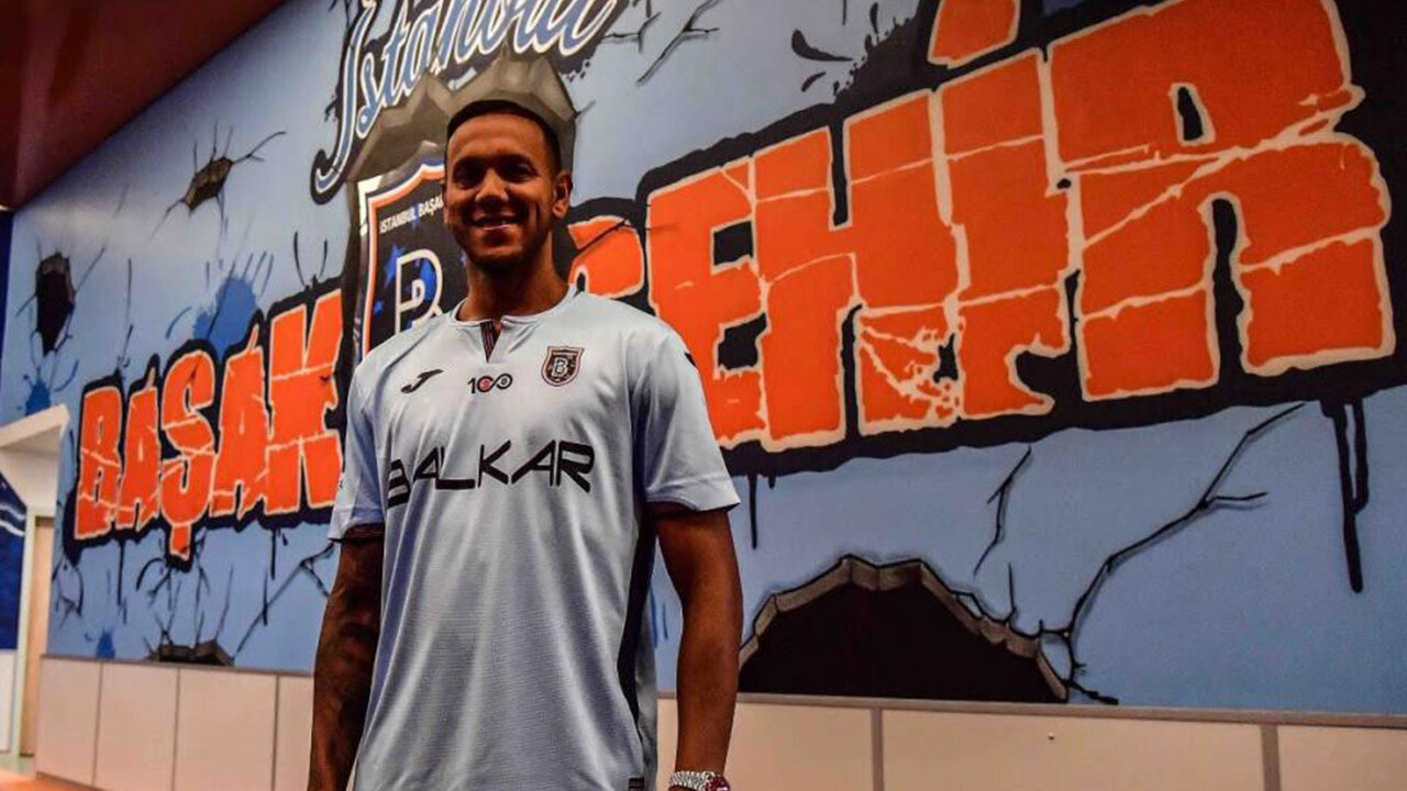 Başakşehir, Josef de Souza&#039;yı resmen kadrosuna kattı