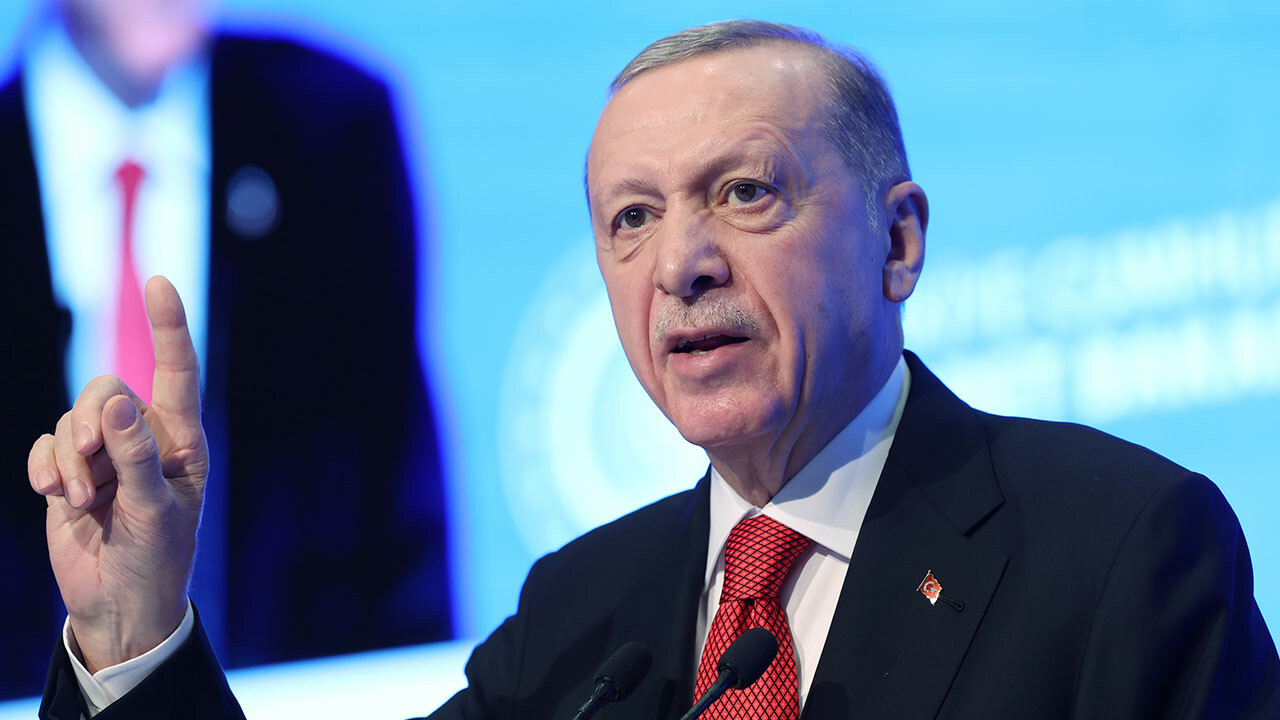 Son dakika! Cumhurbaşkanı Erdoğan&#039;dan ihracat rakamlarına ilişkin açıklama