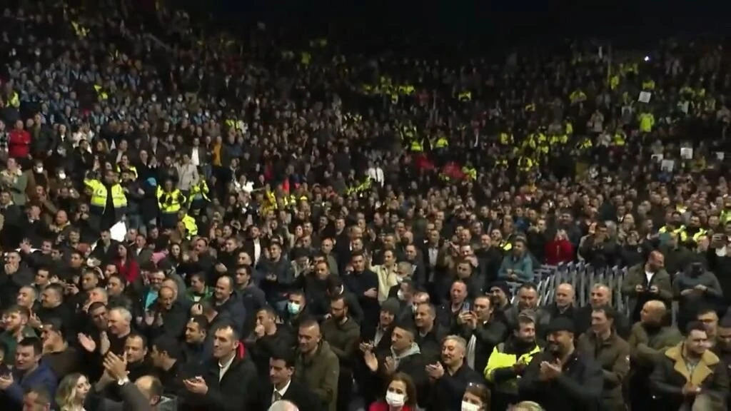 ABB personeli yüzde 70 zam aldı! Mansur Yavaş "şimdilik" deyip ikinci artış sinyalini verdi