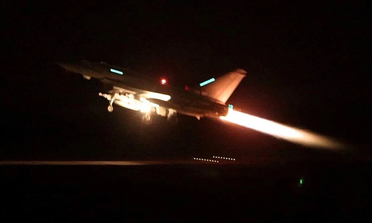 İran'dan ABD ve İngiltere'nin Yemen saldırılarına kınama