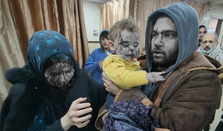 Gazze'deki çocukların yüzde 1'ini öldüren İsrail saldırılarına 96. günde de devam ediyor