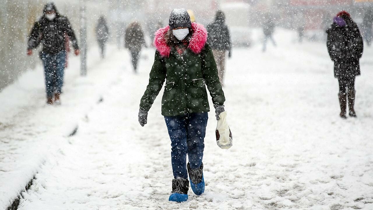 Meteoroloji&#039;den 4 ile yoğun kar yağışı uyarısı! Dikkat: Şiddetli geliyor