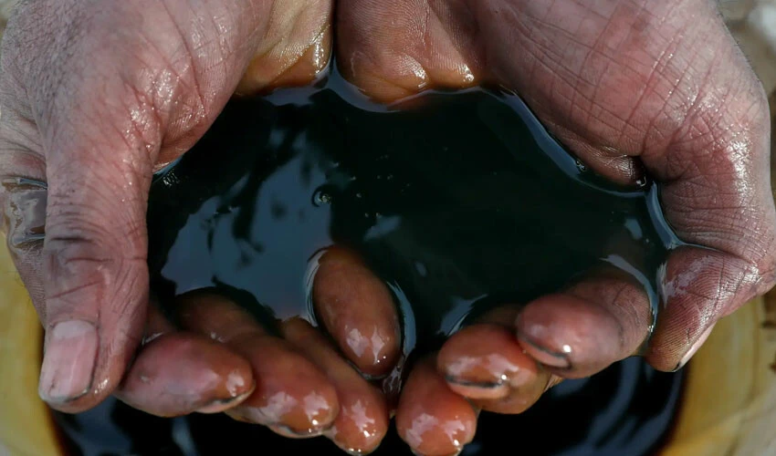 Petrol, Husi saldırıyla kritik eşiği geçti, küresel kurum Çin talebine işaret etti