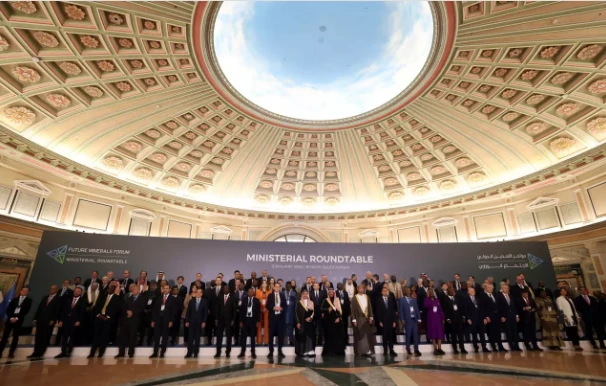 Enerji zirvesine katılan Bakan Bayraktar'dan uluslararası çağrı: İşbirliğine hazırız ve istekliyiz