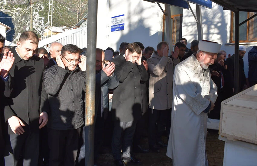 Adalet Bakanı Tunç'un acı günü