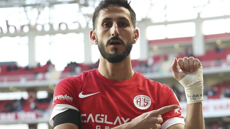 Antalyaspor, İsrailli oyuncu Sagiv Jehezkel&#039;i neden kadro dışı bıraktı? Skandal gol sevincine tepki