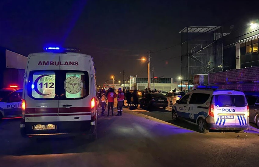 Restoranda hesap kavgası! Silahlar çekildi, yaralılar var