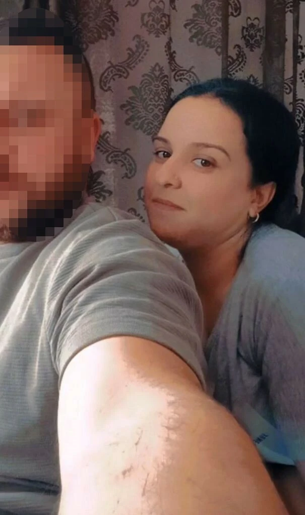 Antalya'da 3 çocuk annesi eşini 17 yerinden bıçaklayıp öldürdü