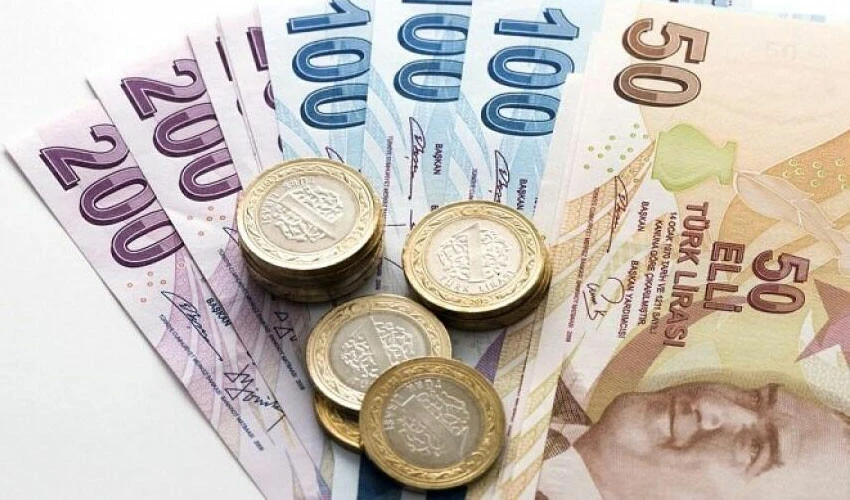 2000-2008 arası sigortalı olanlar beklemede! SGK uzmanından çarpıcı 'kademeli emeklilik' yorumu