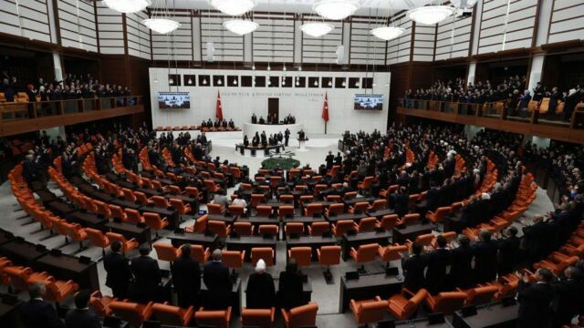 Meclis&#039;ten teröre karşı ortak bildiri: Tüm dünyaya ilan ediyoruz...