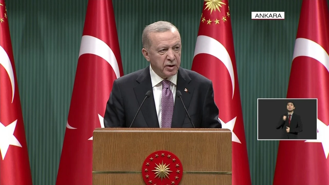 Son dakika! Cumhurbaşkanı Erdoğan açıkladı! En düşük emekli maaşı 10 bin TL oldu