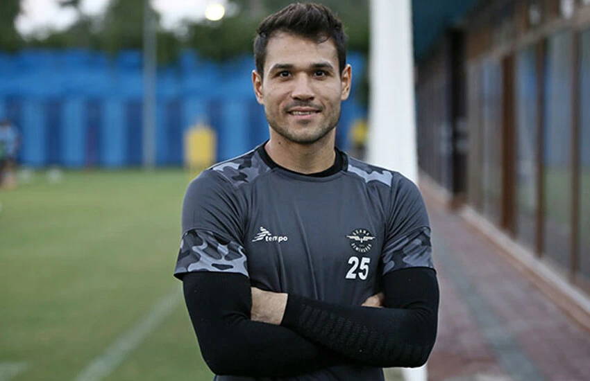 Fatih Terim kalecisini de Süper Lig'de buldu! Panathinaikos'a ikinci Türk