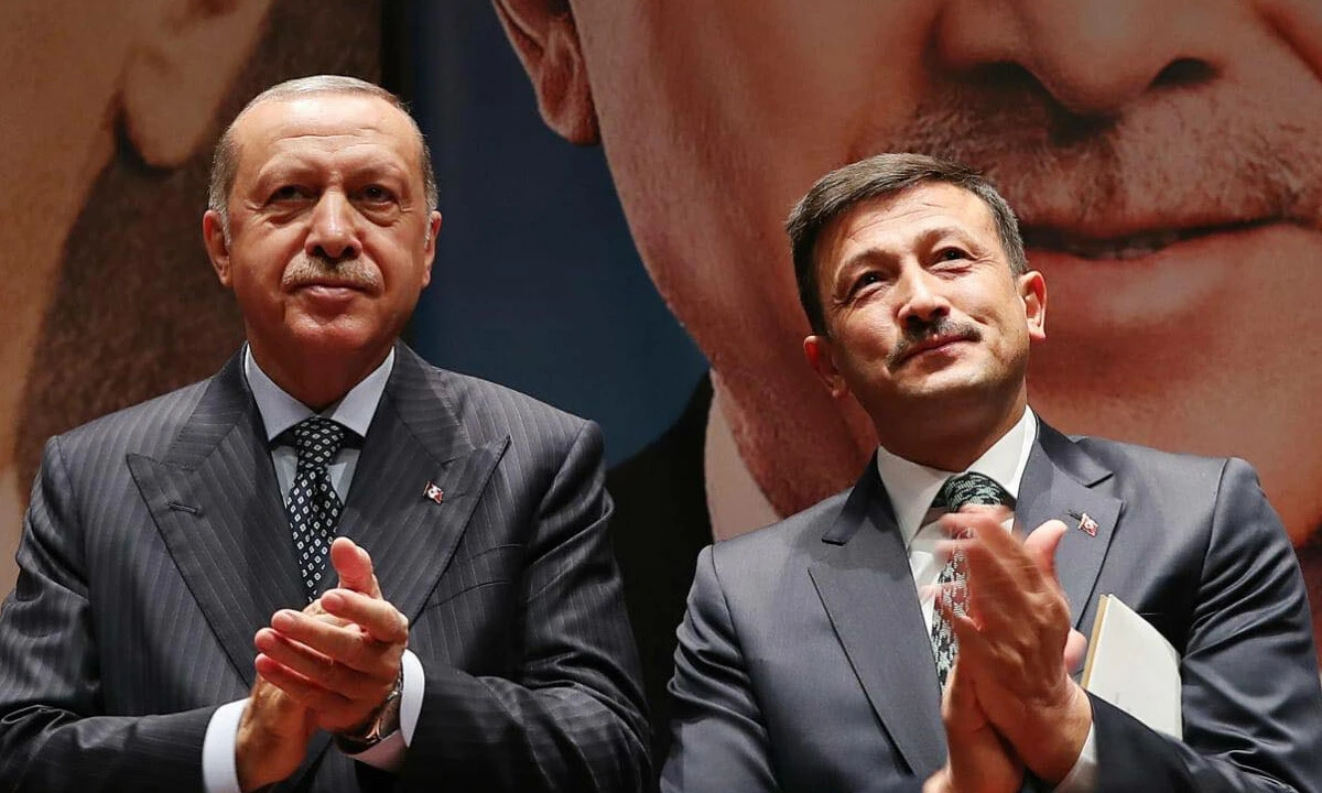 AK Parti'de Ankara'dan sonra İzmir adayı da belli oldu