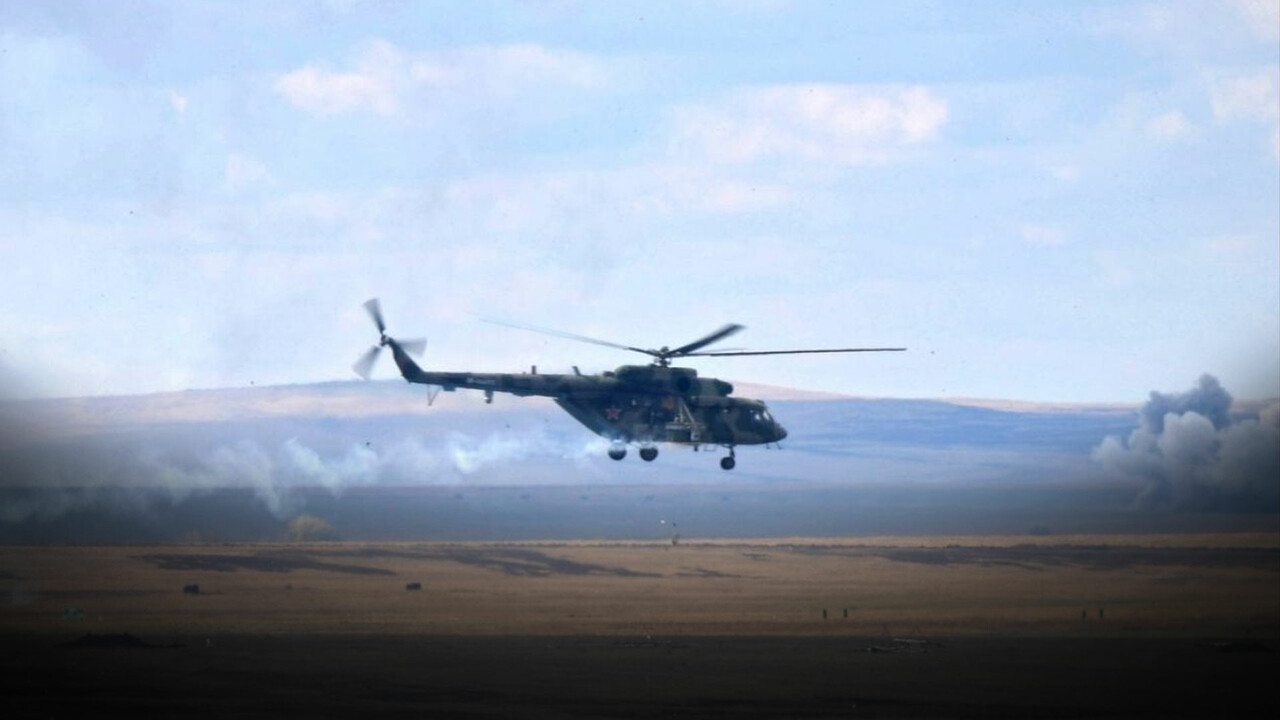 Kırgızistan'da Mi-8 askeri helikopteri düştü