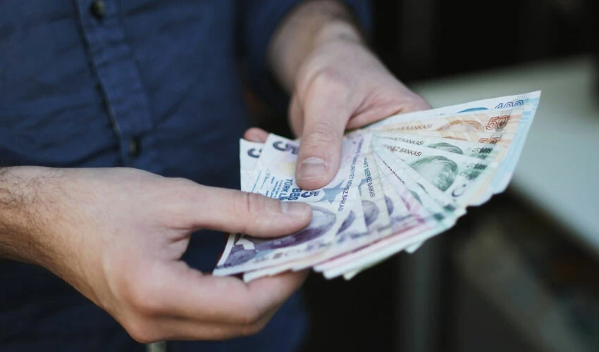 Emekli aylıklarında ocak-temmuz dönemi eşitleme hesabı: Uzman isim örneklerle anlattı