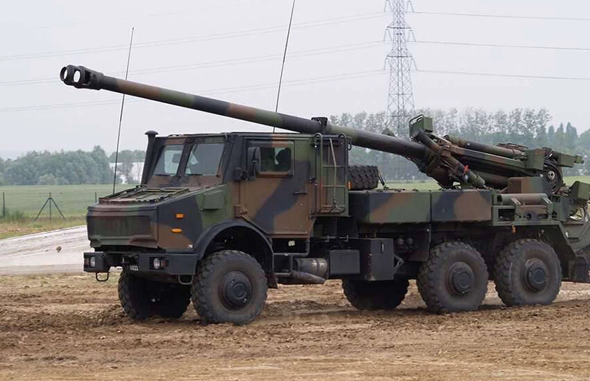 Fransa, Ukrayna için 72 Caesar topçu sistemi üretecek