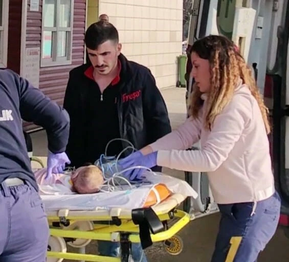 Bursa'da 3 aylık bebek emzirme sonrası öldü! Annesinin feryadı yürek yaktı