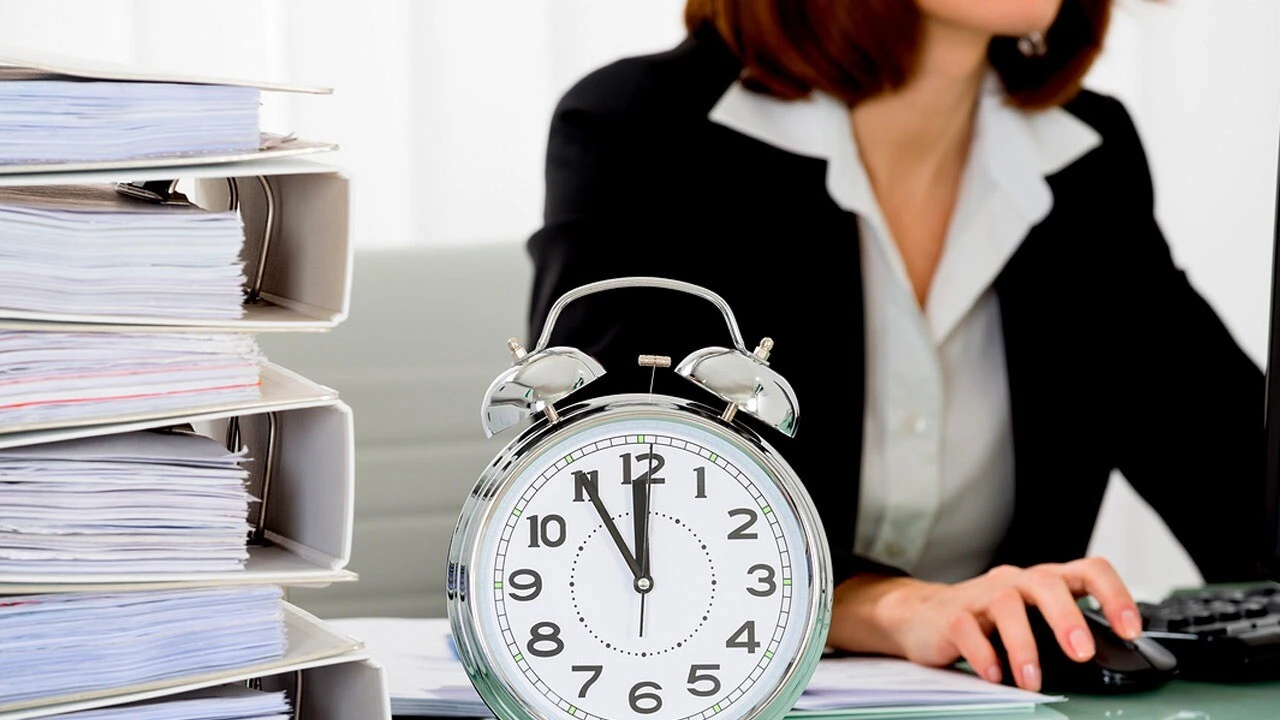 Haftalık çalışma süresi 40 saate düşüyor: 4 gün iş, aynı maaş!