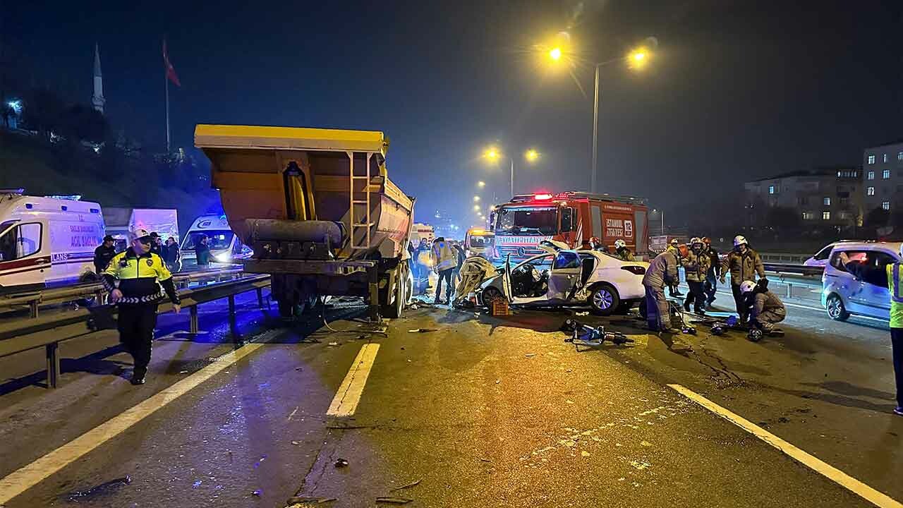 Makas atan araç yol kenarındaki dampere çarptı: 1 ölü, 2 yaralı