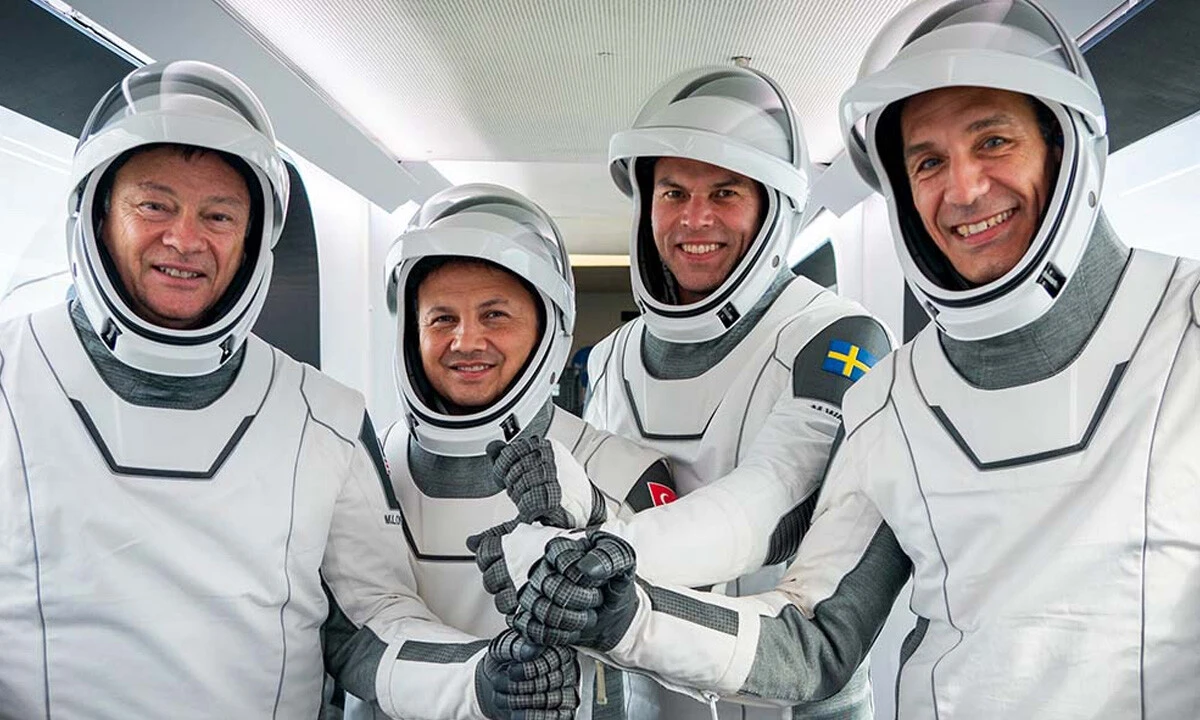 Bakan Kacır'ın Alper Gezeravcı tepkisi gündem oldu: Vuhh, gitti adam