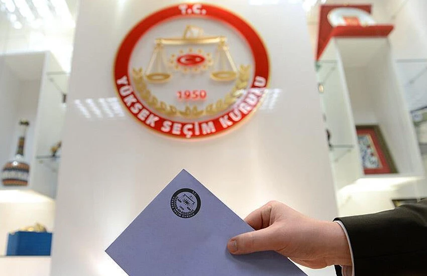 AYM'den seçim öncesi flaş karar: 3 parti kapatıldı