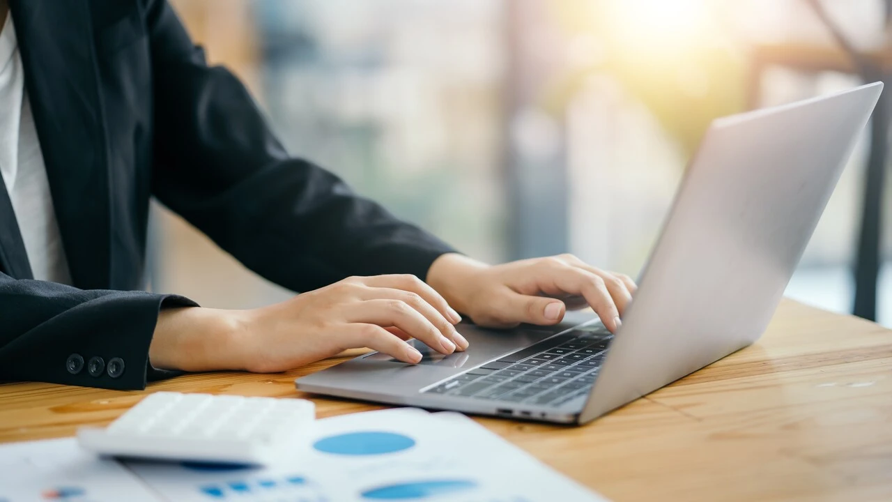 Bakan Şimşek duyurdu: Ev sahipleri mercek altında! Kira gelirini beyan etmeyene yasal işlem başlatılacak