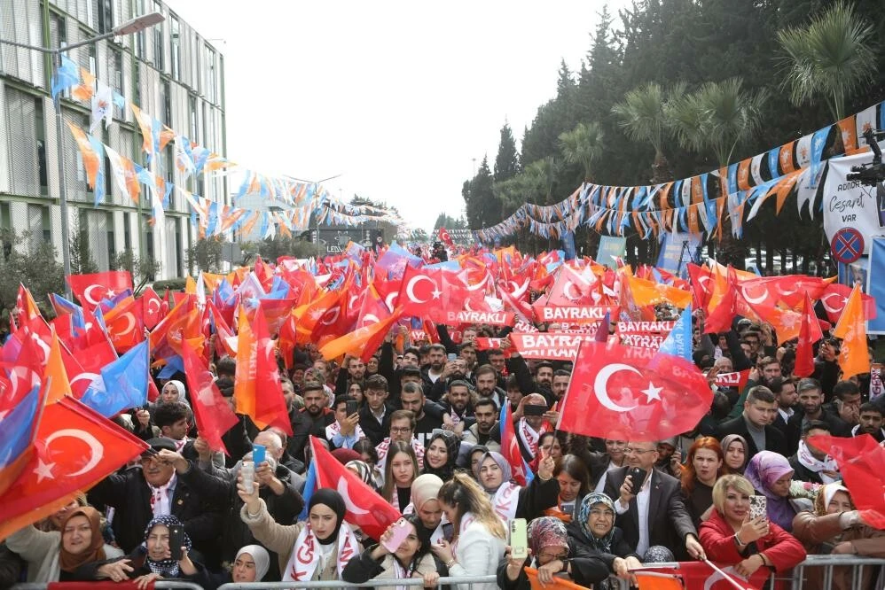 AK Parti İzmir adayı Hamza Dağ: 'Biz İzmir'iz başarabiliriz'