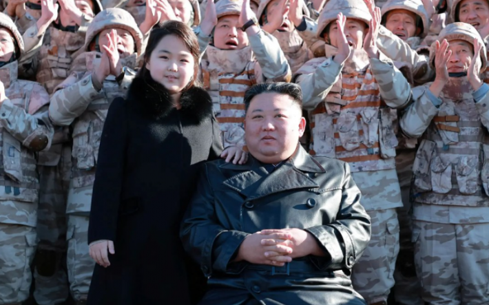 Kuzey Kore lideri Kim Jong-Un koltuğunu 10 yaşındaki kızına bırakacak