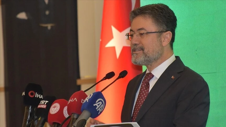 Kayıtlı olmayan seralar için düzenleme yolda! Bakan Yumaklı duyurdu