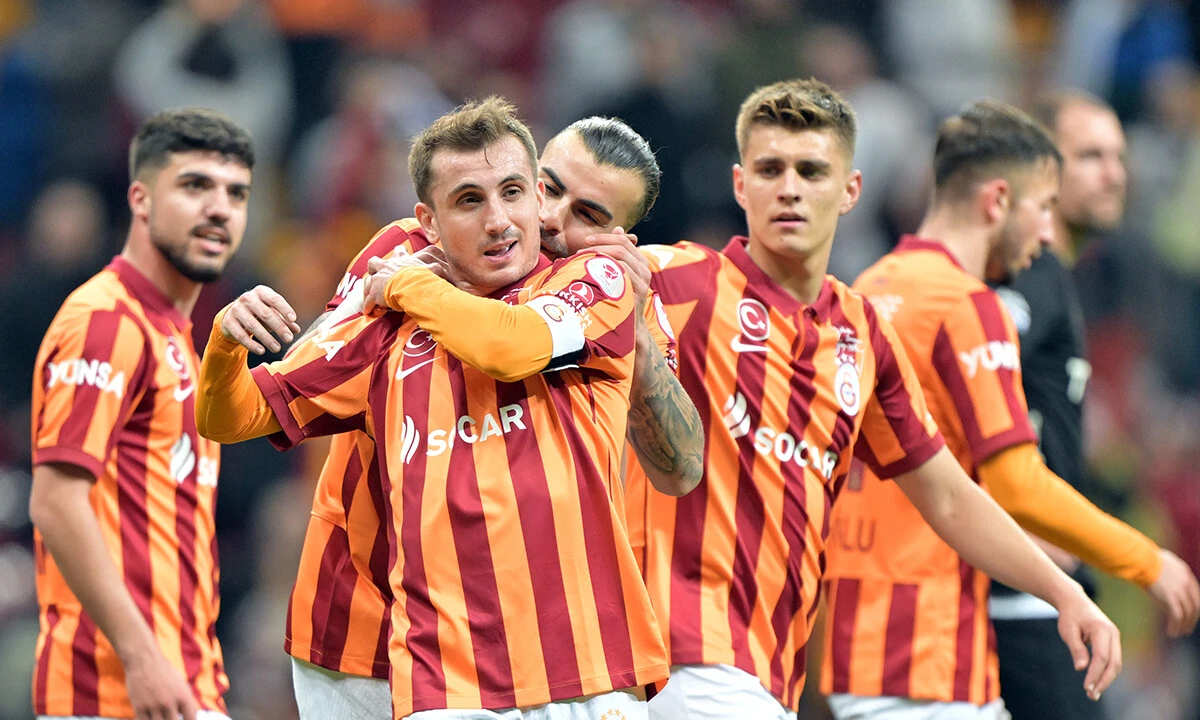 Trabzonspor-Galatasaray maçının ilk11'leri belli oldu