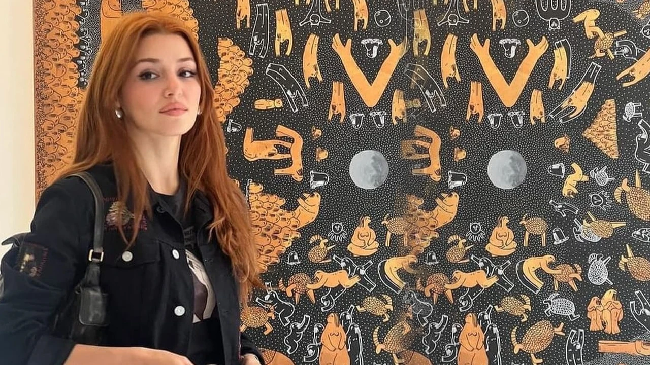 Hande Erçel’den oyunculuğa dair yeni hamle!