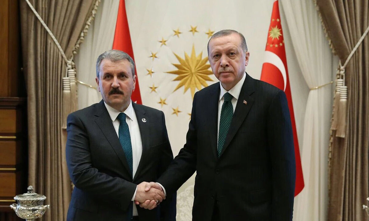 AK Parti'den iki kritik temas: Yeniden Refah ve BBP ile görüşülecek