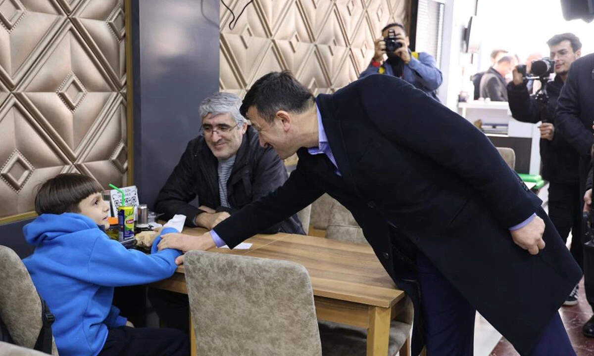 Hamza Dağ'dan yerel seçim mesajı: İzmir'i marka şehir haline getireceğiz