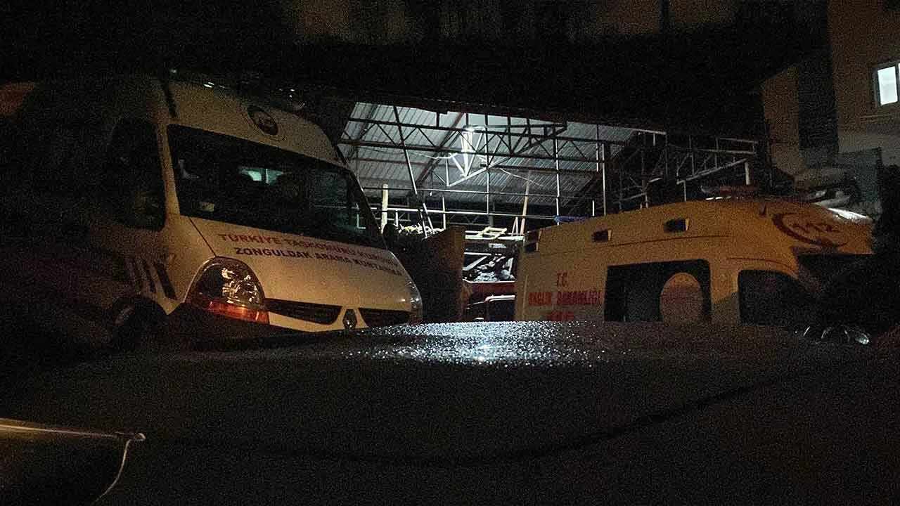Maden ocağında mahsur kalan işçiler 11 saat sonra kurtarıldı