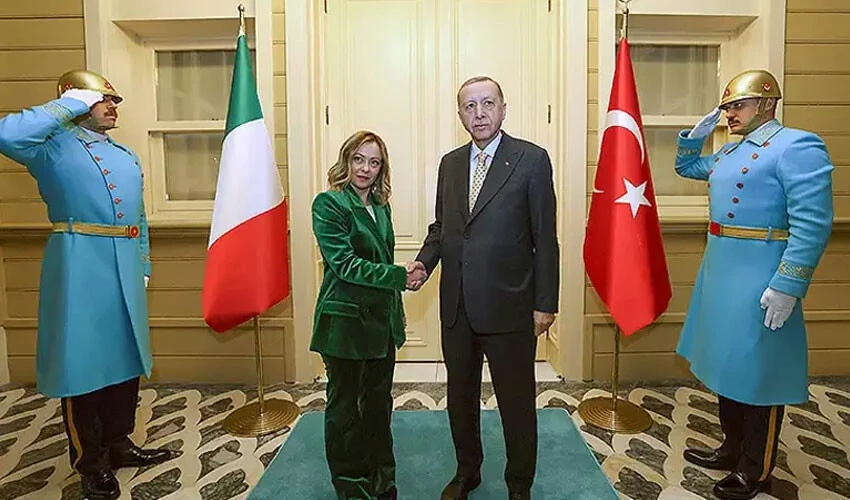 İtalya Başbakanı Meloni Erdoğan'dan yardım istedi: Yeni göç anlaşması