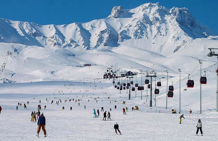 İngiliz medyasından Erciyes Kayak Merkezi'ne övgü