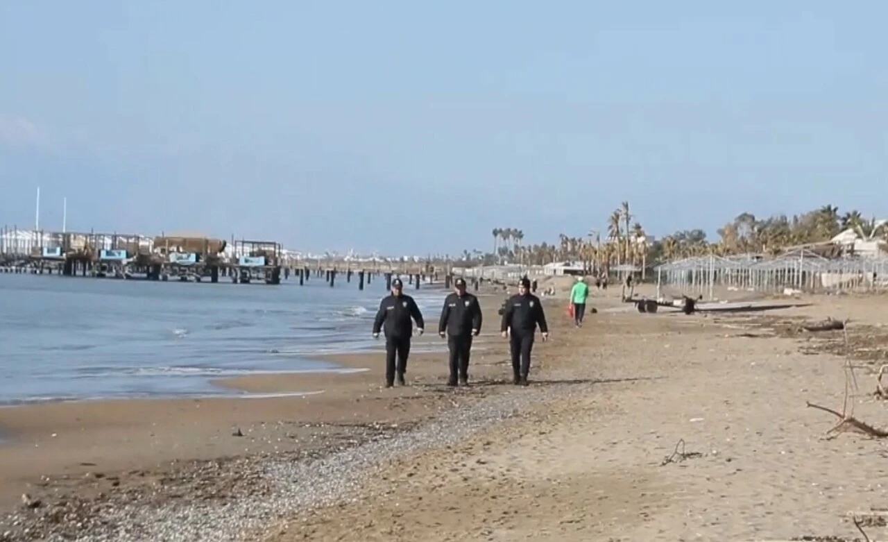 Antalya'da ekipler alarmda: Sahilde 'ceset' devriyesi