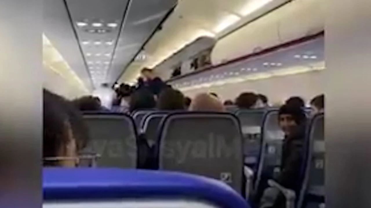 İstanbul'da uçağı beğenmeyen yolculardan ilginç talep