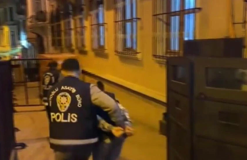 Semtte huzur bırakmamışlardı: 'Balistik yelekli' silahlı çete çökertildi