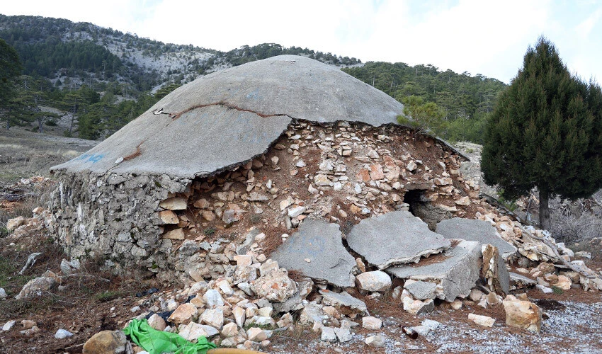 200 yıllık sarnıç restore edilmezse yok olacak