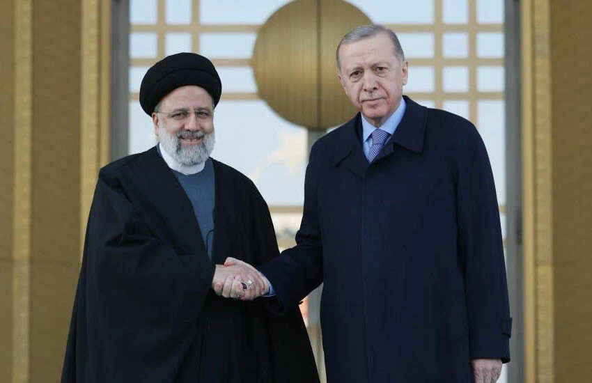 Cumhurbaşkanı Erdoğan'dan önemli açıklamalar! İran'la imzalanan 10 yeni anlaşmanın ayrıntıları belli oldu