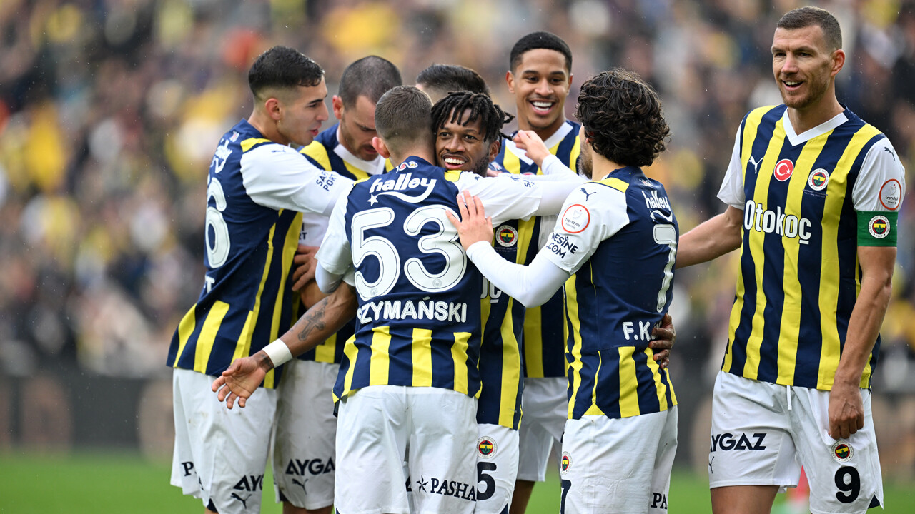 Fenerbahçe, Başakşehir&#039;e konuk oluyor! Muhtemel 11&#039;ler