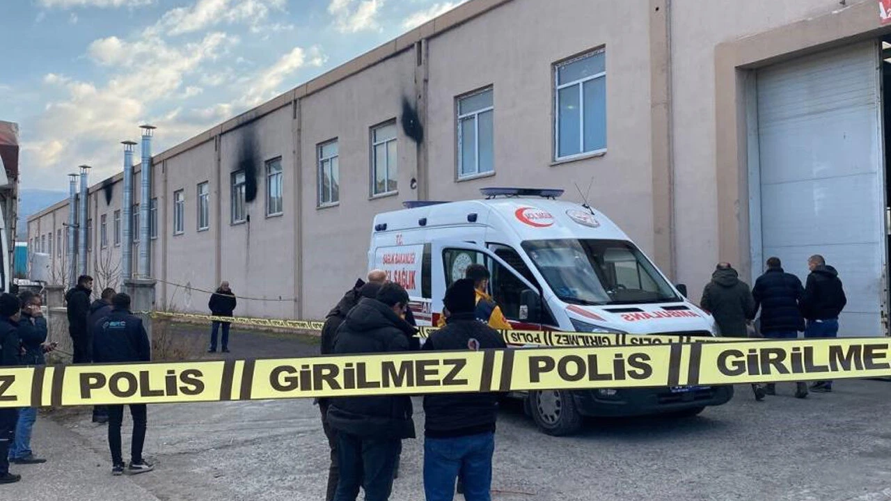 Kayseri'de korkunç ölüm! Duvar ile kamyon arasına sıkışan çocuk hayatını kaybetti