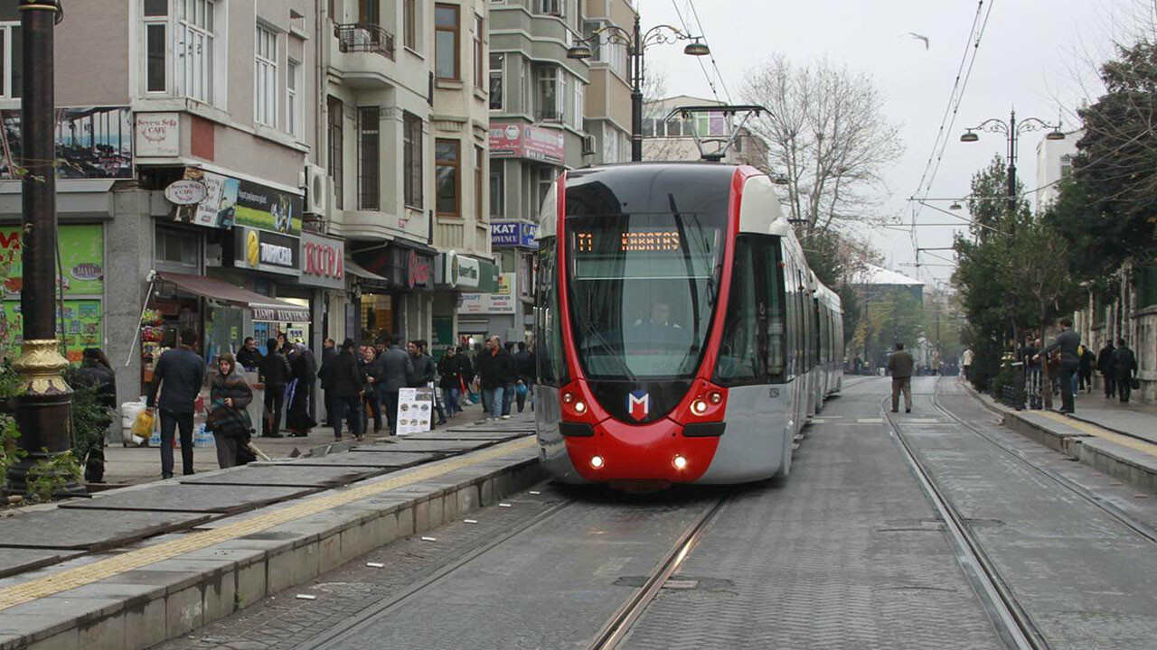 Tramvay seferlerinde aksama! Metro İstanbul&#039;dan açıklama geldi