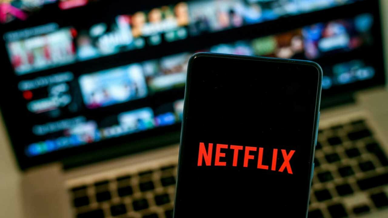 Zamdan sonra bir kötü haber daha! Netflix en ucuz abonelik seçeneğini kaldırıyor